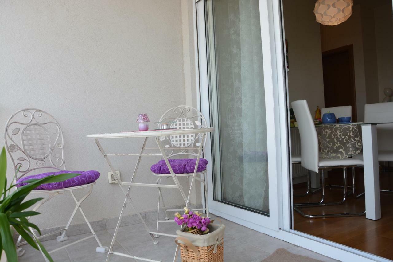Apartment Vacation In Zadar - Mirna Екстер'єр фото