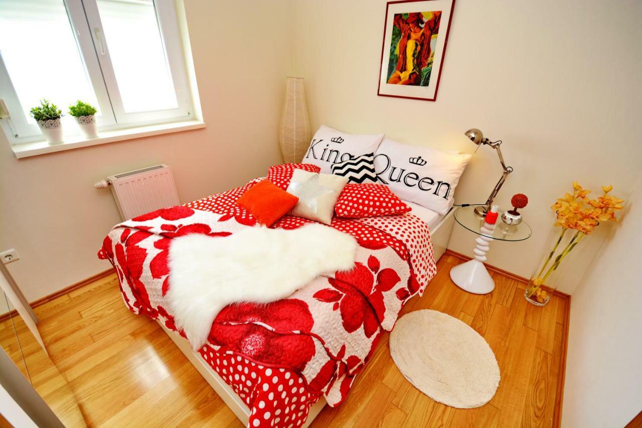 Apartment Vacation In Zadar - Mirna Екстер'єр фото
