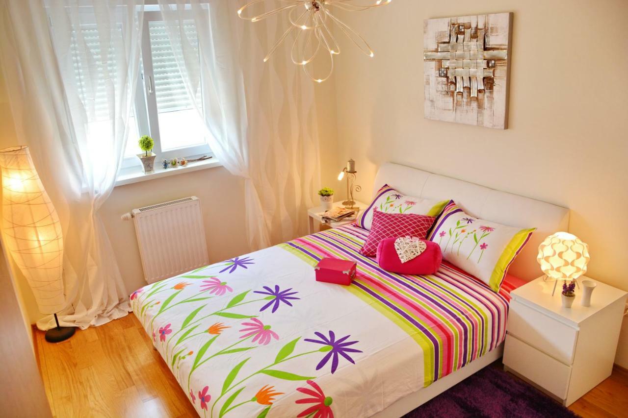 Apartment Vacation In Zadar - Mirna Екстер'єр фото